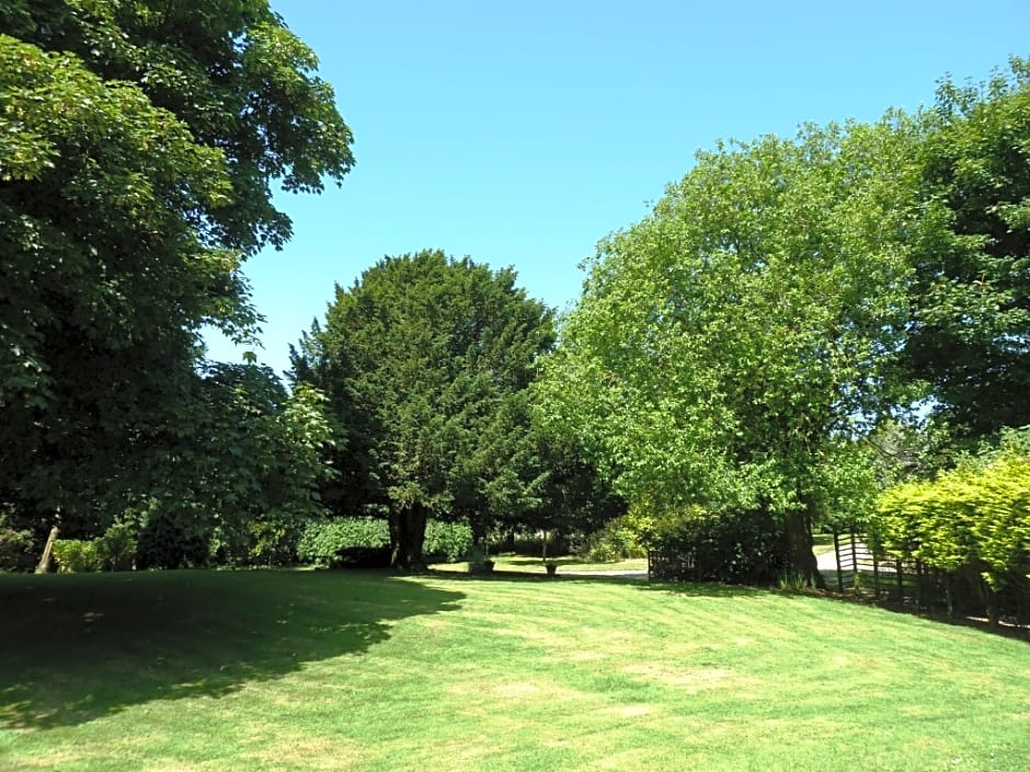Newton House Hotel