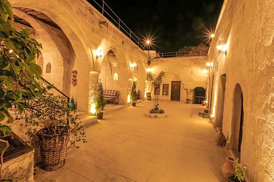 Harkasos Cave Hotel