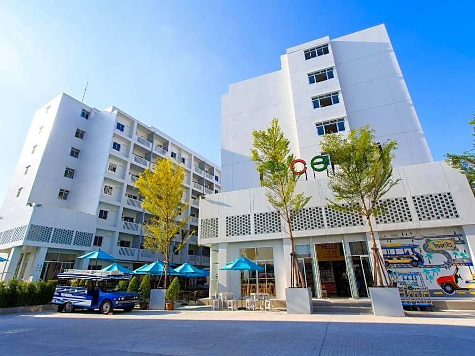 Recenta Phuket Suanluang by Deevana