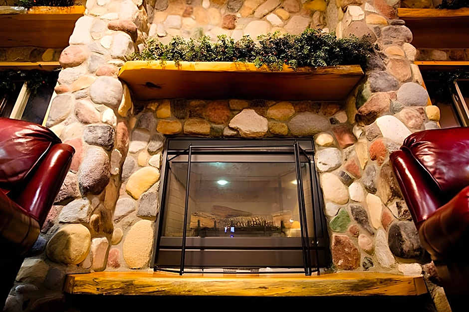 Cranberry Country Lodge