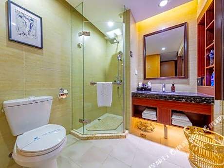 Haiyi Fino Hotel (Yichang Wanda Plaza Three Gorges Vocational College Store)