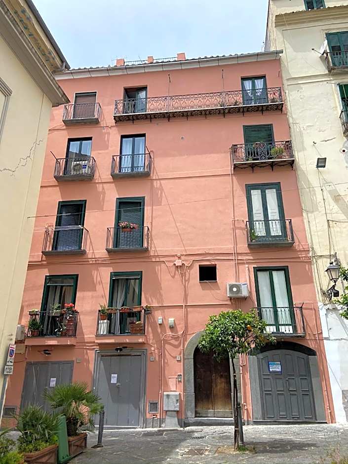 Glam House
