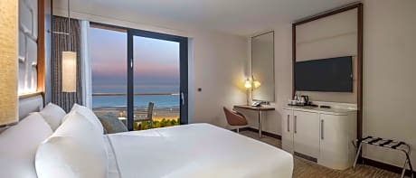 King Room with Balcony and Sea View