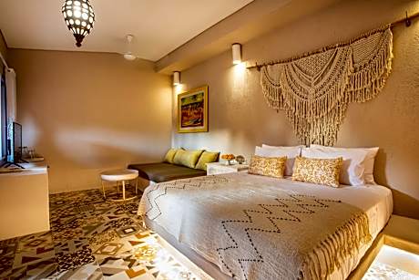 Cozy Room 5