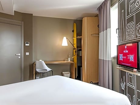 Standard Room with 1 Single Bed
