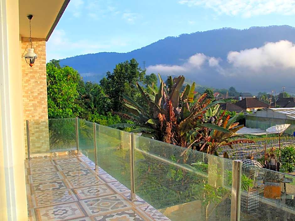 CLV Hotel and Villa