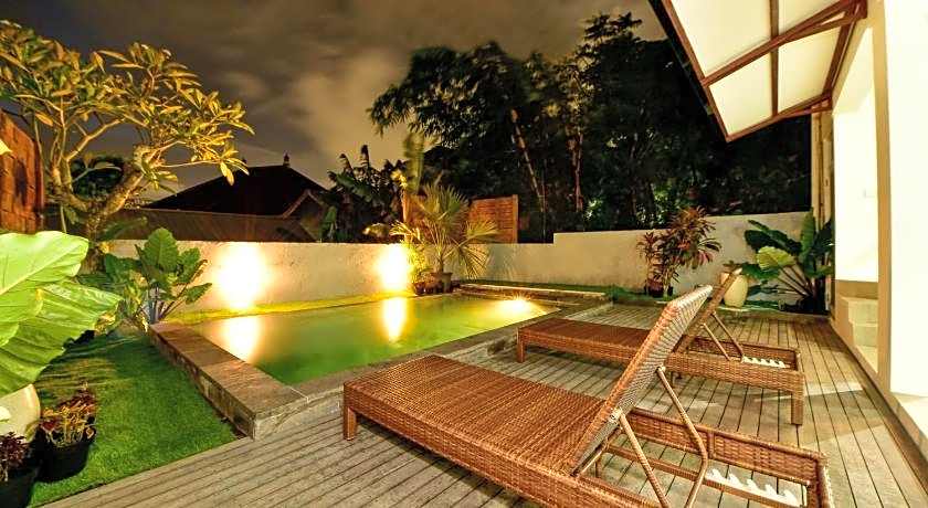 The Lumbung Wood Villa