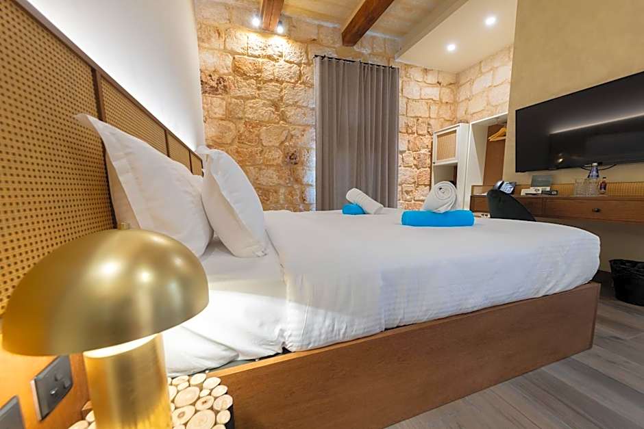 DOMS Boutique Living