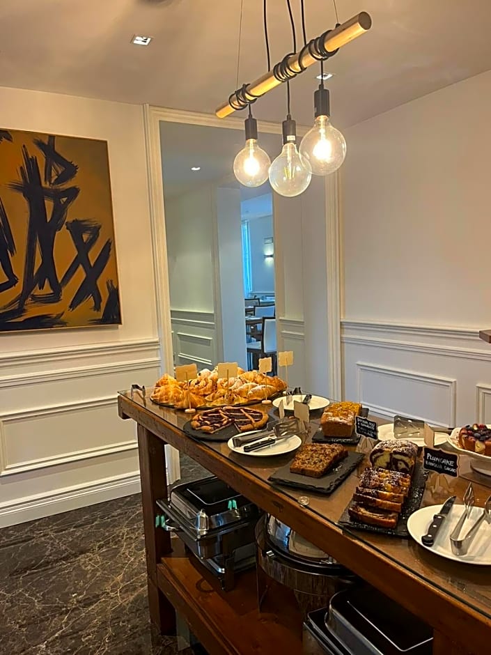 Rechigi Park Hotel