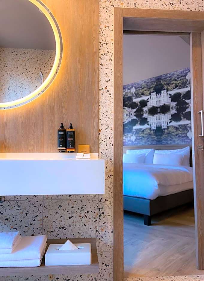 CONTI HOTEL VILNIUS, Conference Centre, Restaurant & Bar