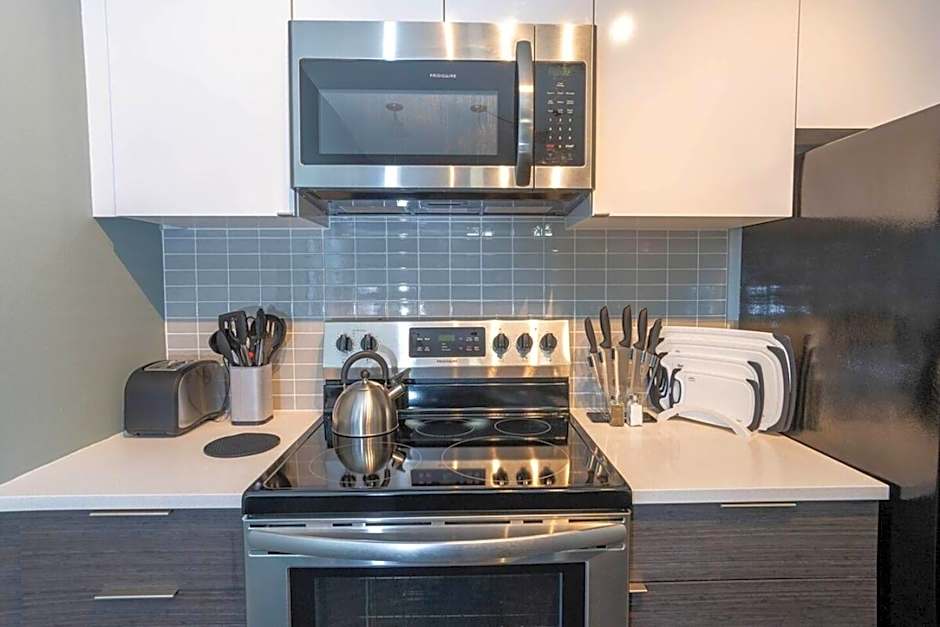 Self Check-in-washer-dryer-4ksmart Tv-king Bed-gym