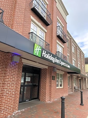 Holiday Inn Express and Suites Dahlonega - University Area By IHG