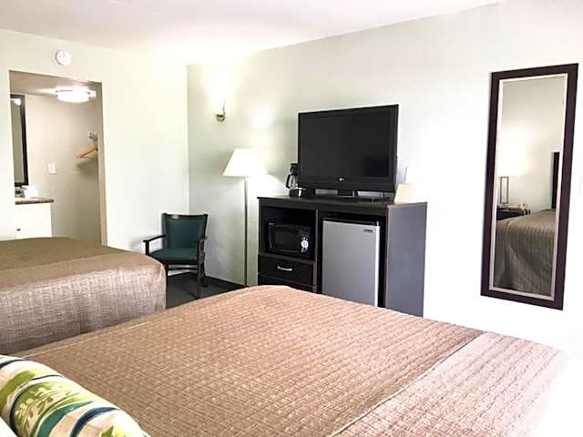 Ocean Plaza Motel
