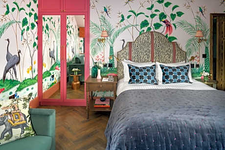The Tempus King Room