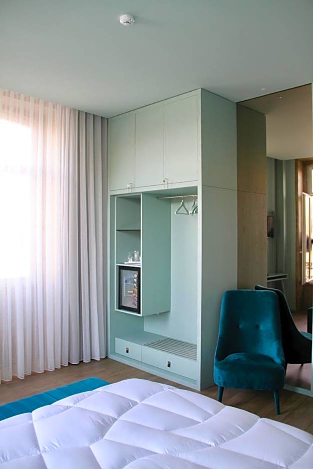 A Rendilheira Charm Suites