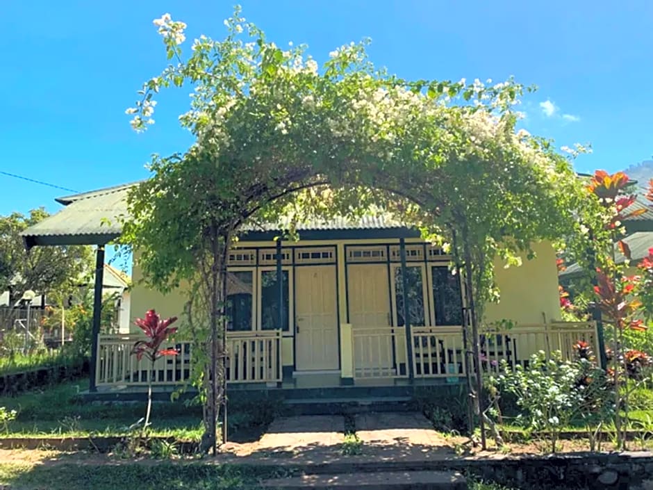 Lembah Rinjani Villa & Resto Syariah by ecommerceloka