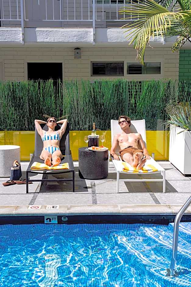 The Hollywood Franklin Hotel near Universal Studios