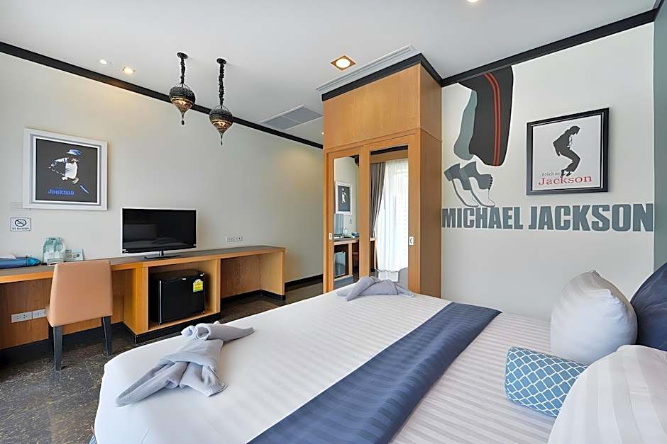 The River Scene Hotel