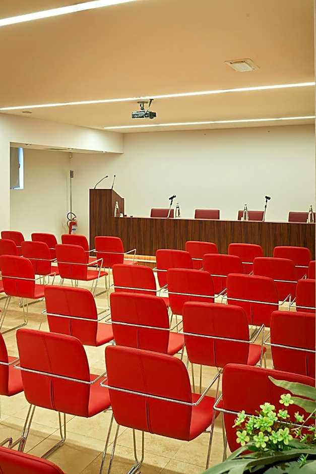 Delfina Palace Hotel