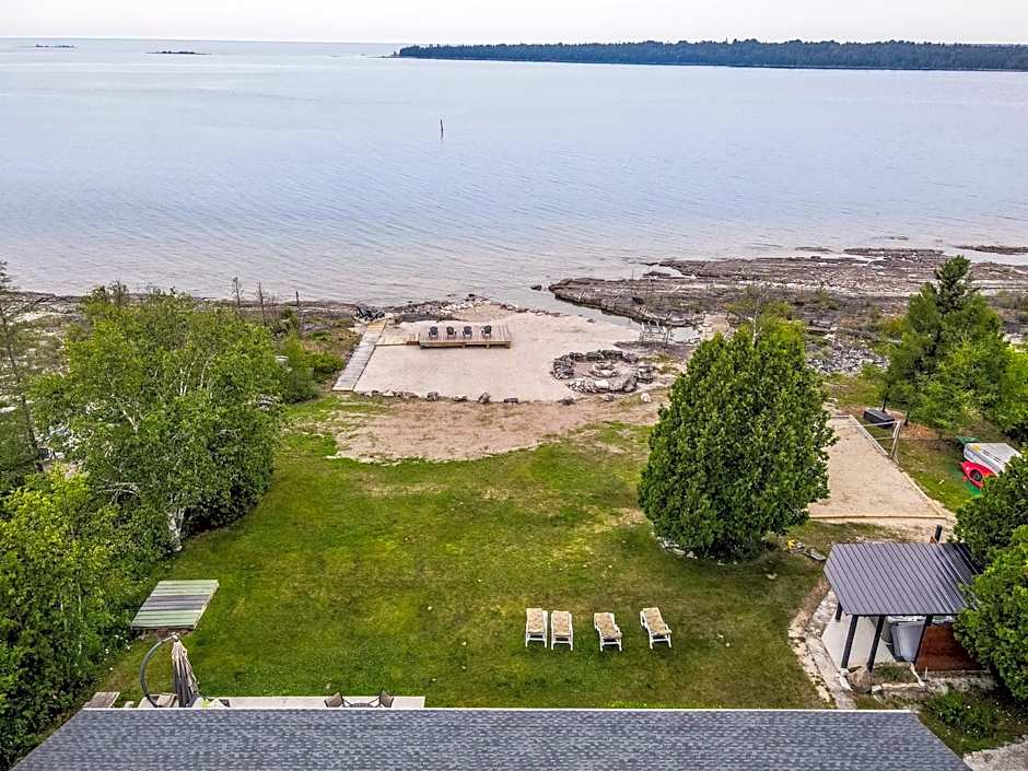 Georgian Legendary Tobermory Retreat With Hot Tub