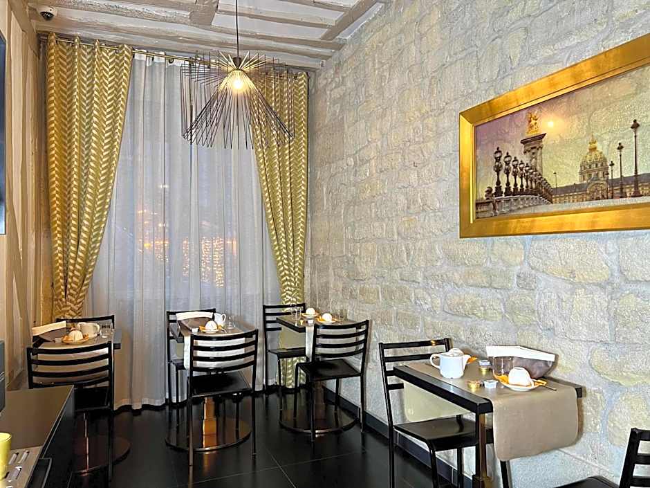 Pratic Hotel