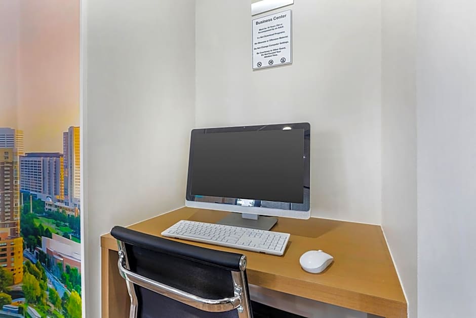 Clarion Pointe Morrow - Atlanta South