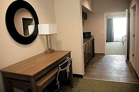 One-Bedroom Suite