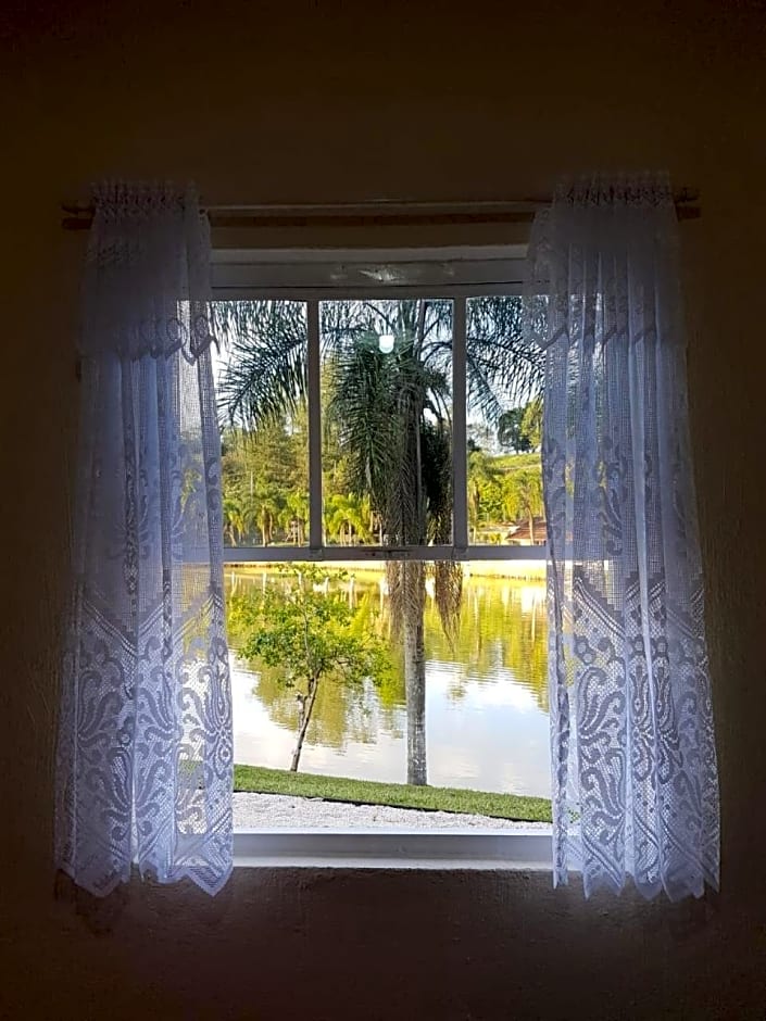 Chalés Sitio Dois Lagos - Amparo SP