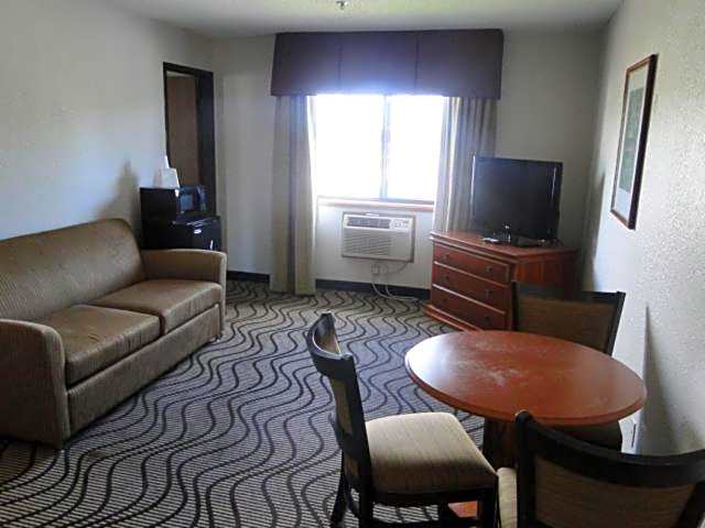 Oscoda Lakeside Hotel