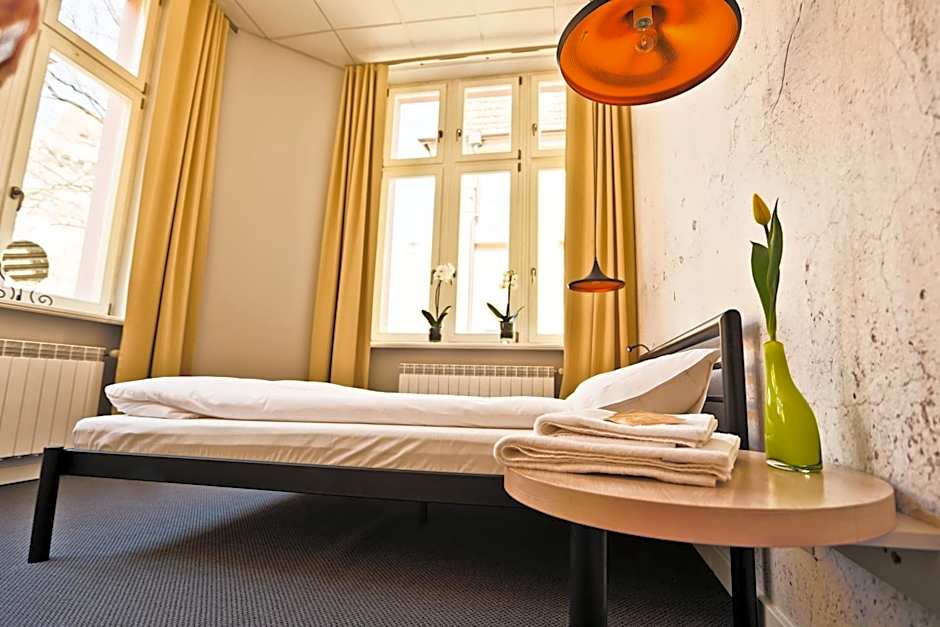 Sleep in Hostel & Apartments Stary Rynek