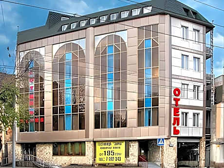 Zirka Hotel