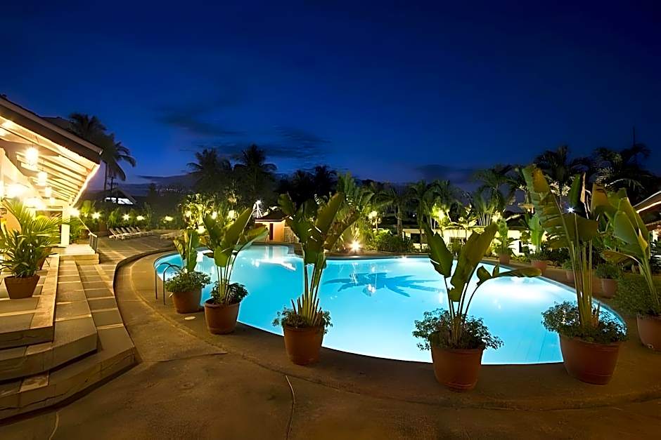 Oasis Hotel