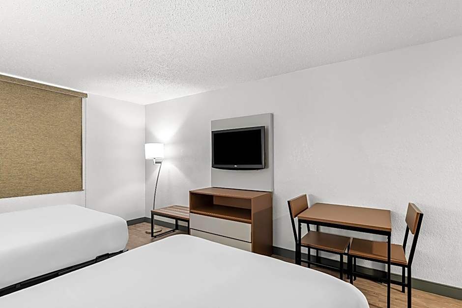 Suburban Studios Chester I-95