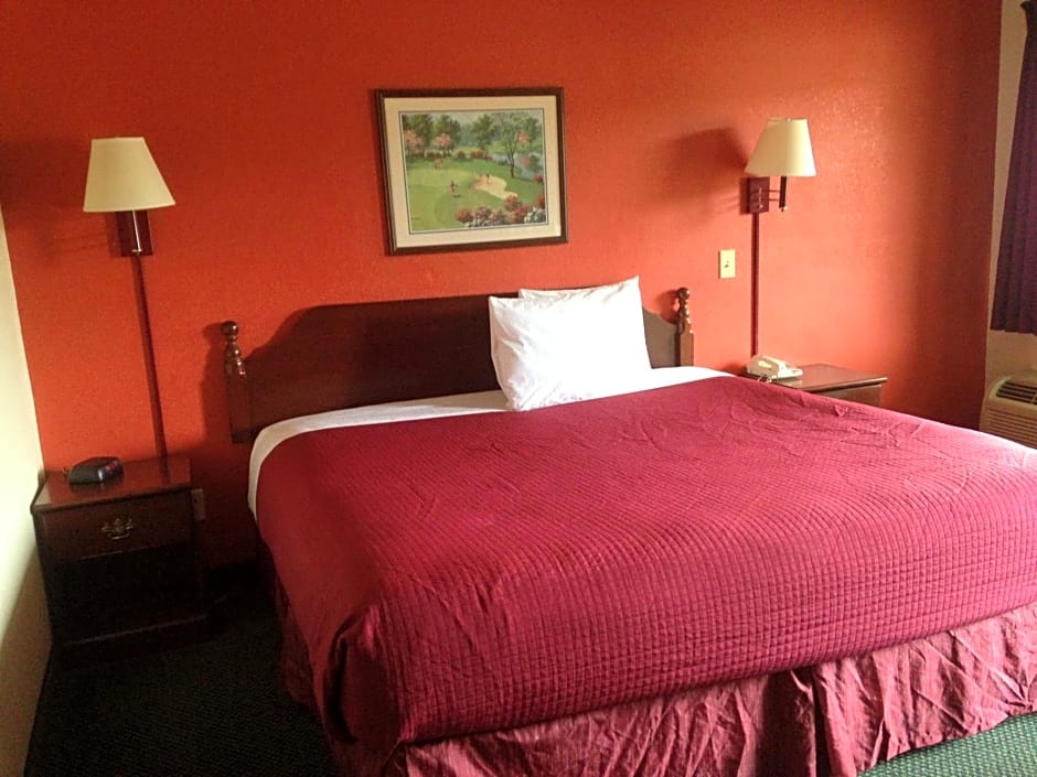 Country Hearth Inn & Suites Augusta