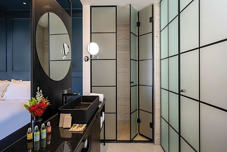 Hotel Botanica- Limited Edition By Fattal