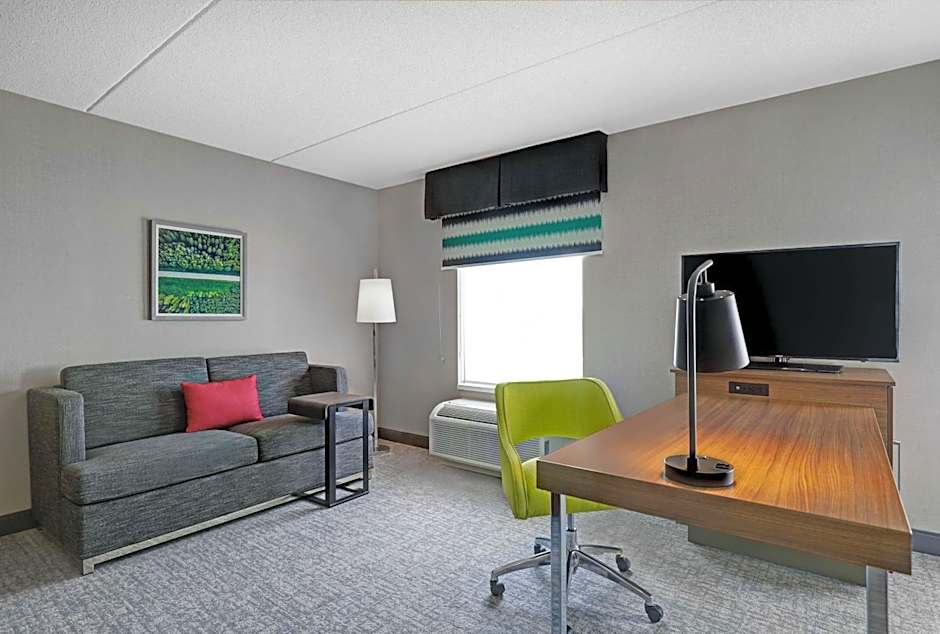 Hampton Inn By Hilton & Suites Belleville