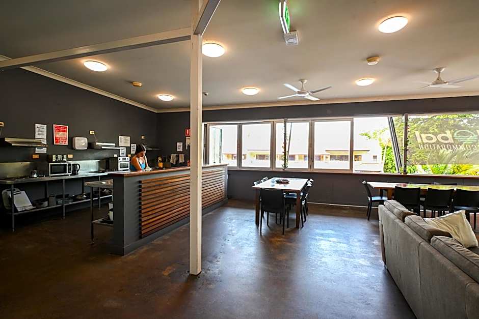 Global Backpackers Youth Hostel