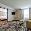 Sandman Signature Mississauga Hotel