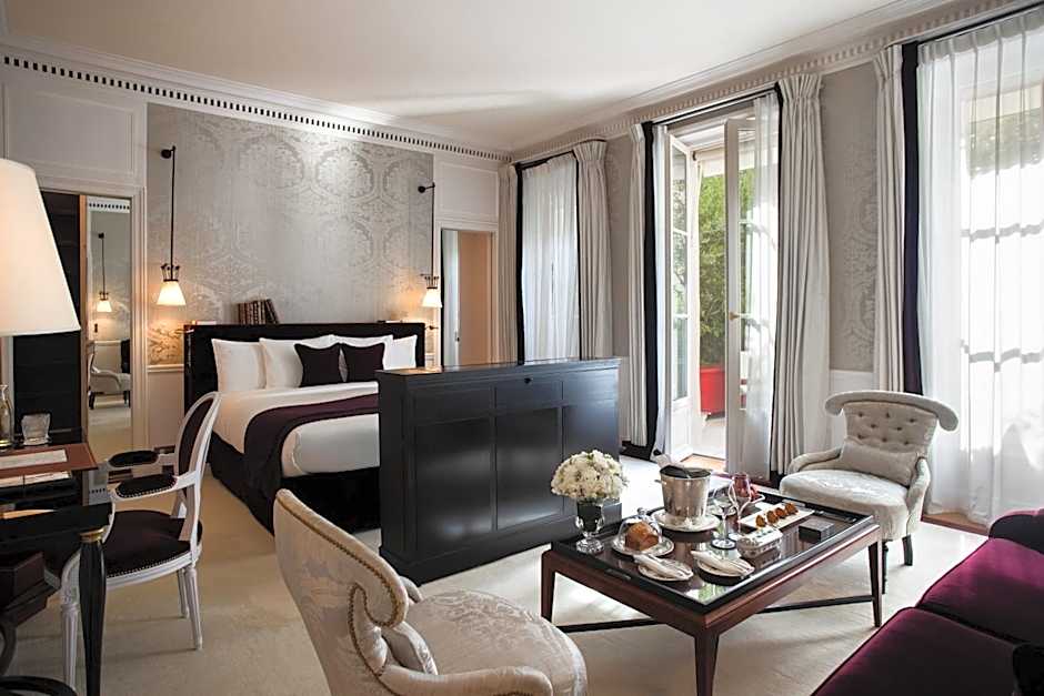 La Réserve Paris Hotel & Spa