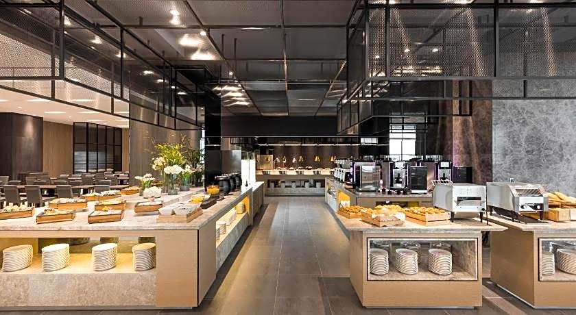 Lakeshore Hotel Tainan