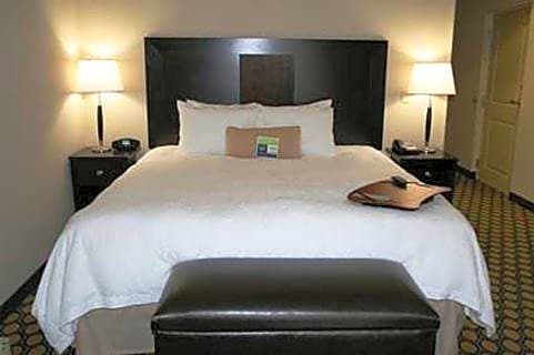 Hampton Inn North Brunswick