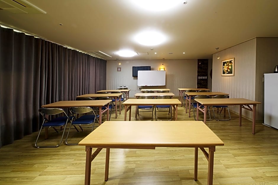 The Hotel Yeongjong Incheon Airport