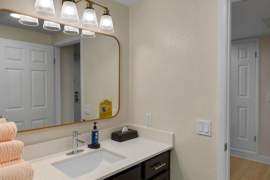 Worldmark Oceanside Harbor