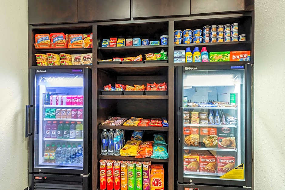 La Quinta Inn & Suites by Wyndham Orange