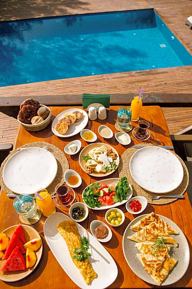 La Boheme Kabak Adults Only