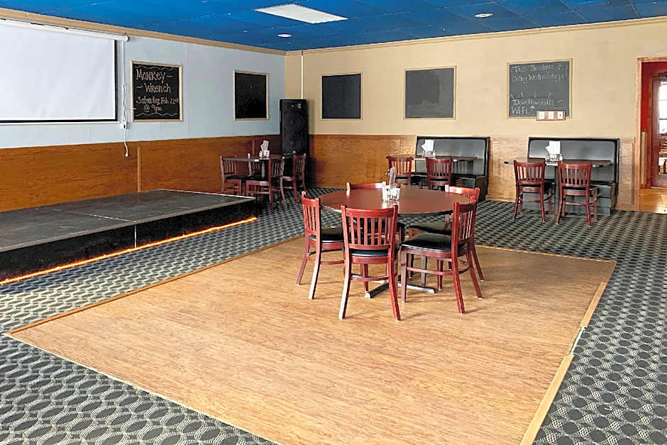 Days Inn by Wyndham Conneaut