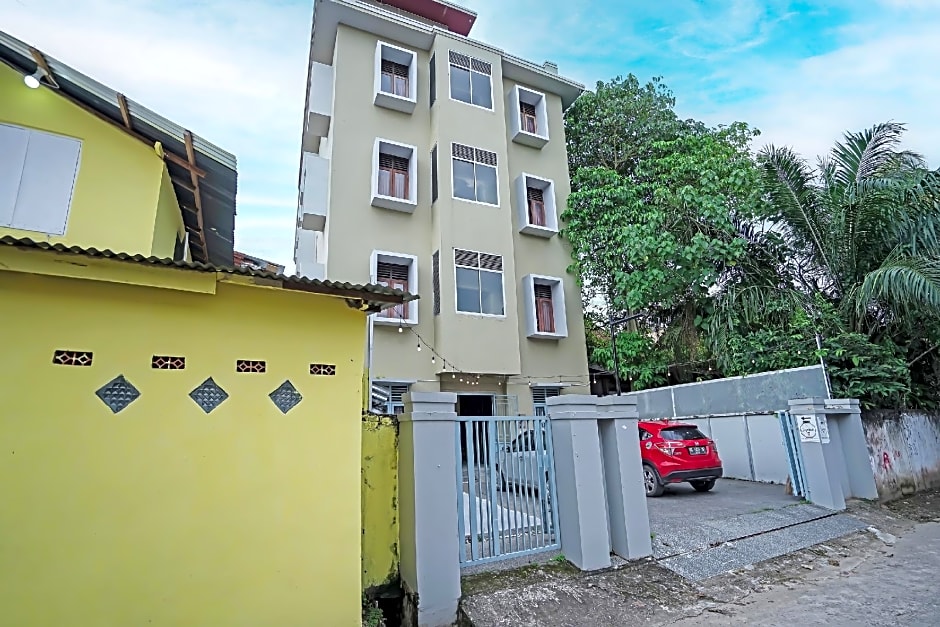 SPOT ON 91956 Kost Titian Zaman