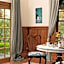 Summerlands - Country Luxe