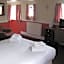 Rose and Crown Hotel