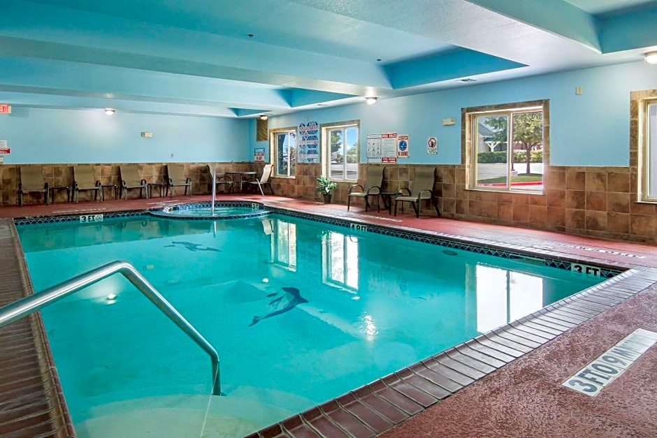 Clarion Inn and Suites Weatherford